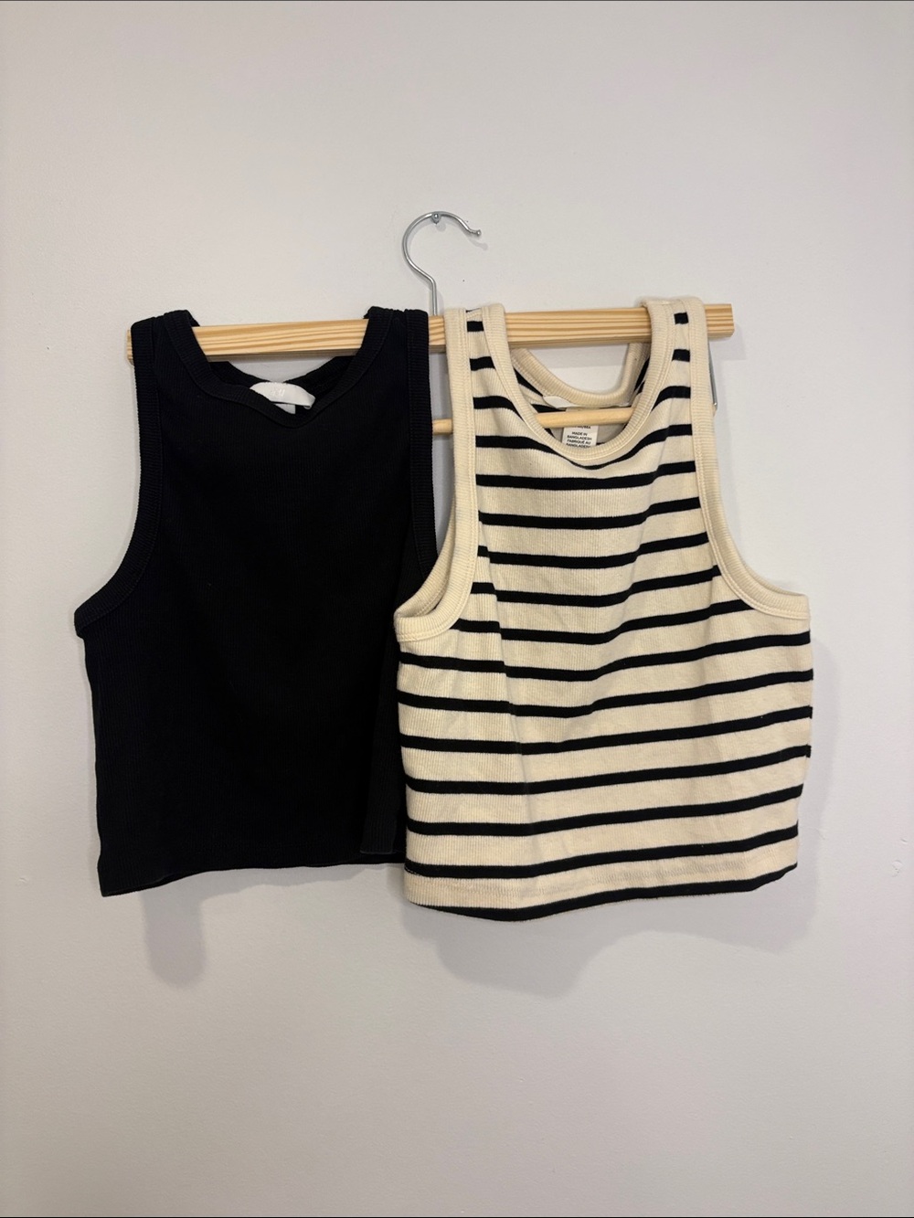 2 Piece H&M Black Ribbed and Black and White Ribbed Crewneck Top
